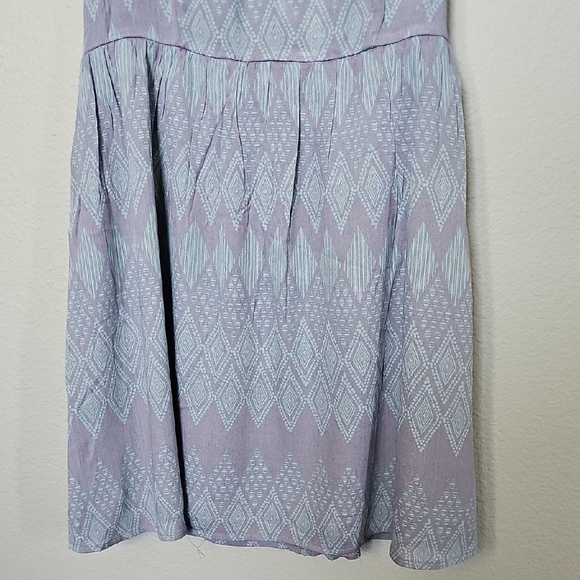 Bo*Bel Coquette Flirty Medium Bow Cut Out Back Chic Lavender Geometric Dress - Picture 4 of 13